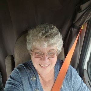 Meet your Posher, Joyce